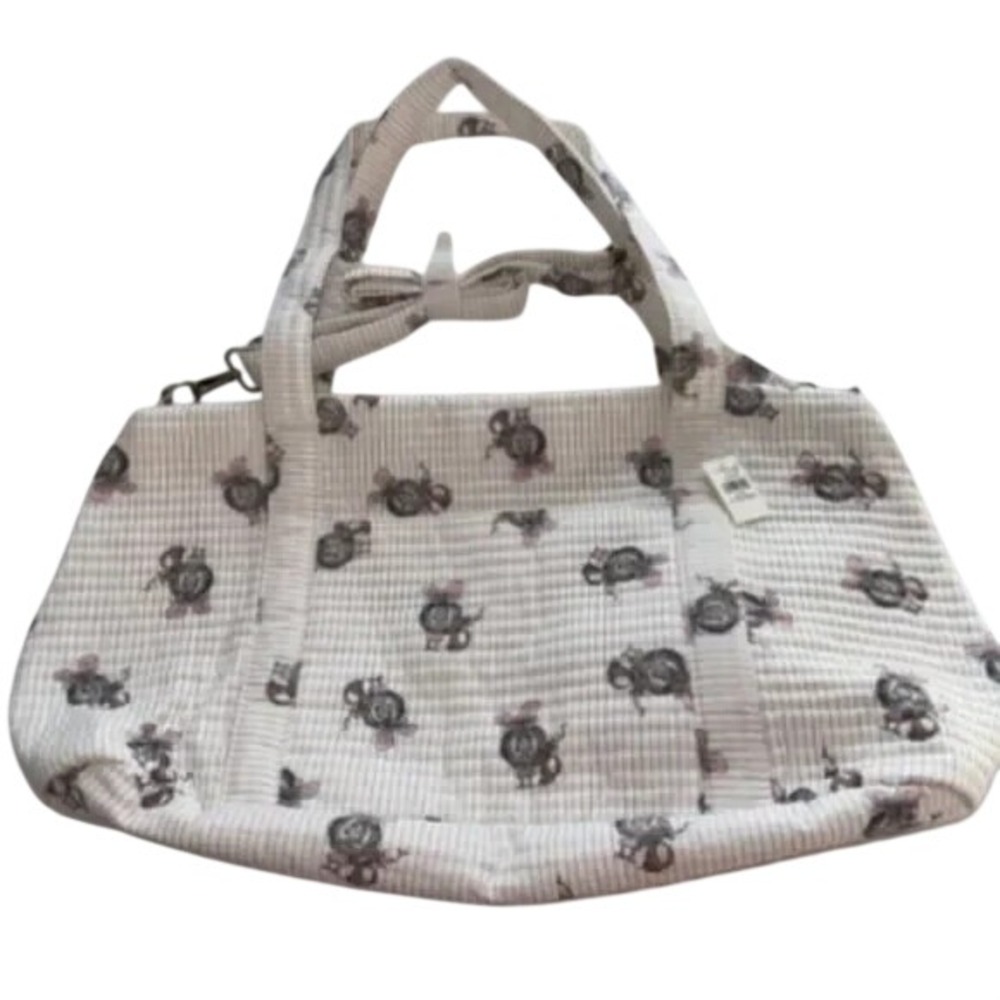 Aerie Cindy Lou Who Grinch Quilted Duffle Bag
